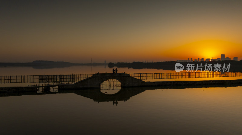 浙江绍兴犭央犭茶湖昂桑湖江南水乡古道