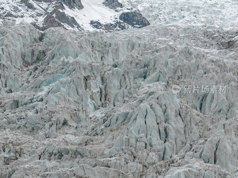 西藏那曲地区布加雪山冰川冰湖高空航拍