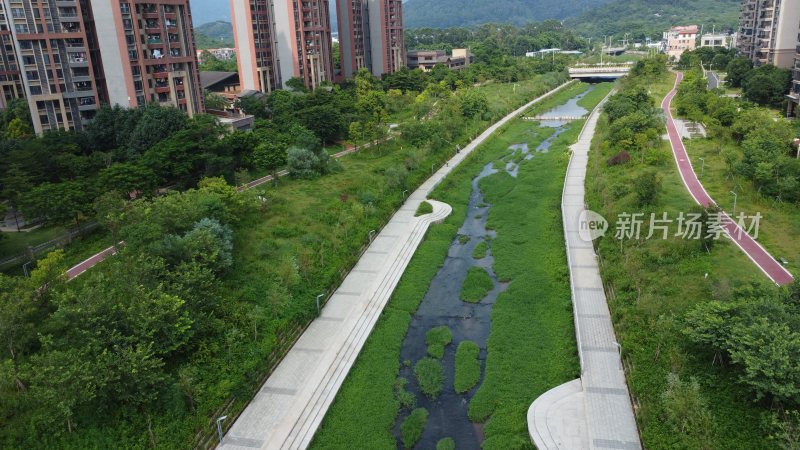 航拍广东省东莞市清溪镇城市风光