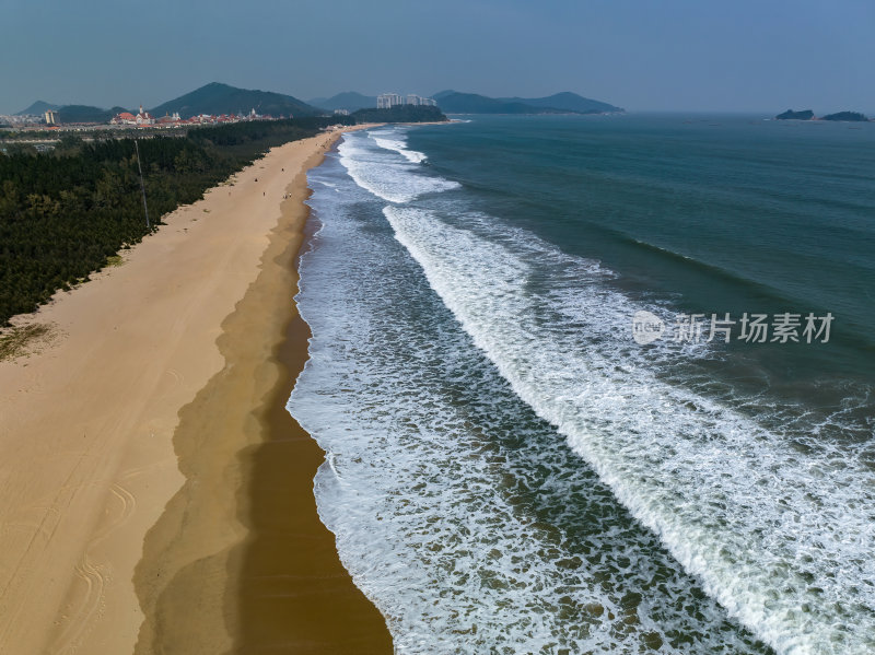 广东阳江海陵岛宁静的海滨沙滩航拍