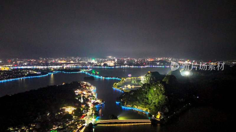 广东肇庆星湖夜景灯光航拍图