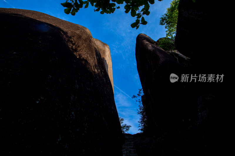 自然奇观佛儿岩景区