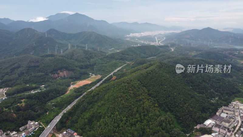 航拍广东省东莞市清溪镇城市风光