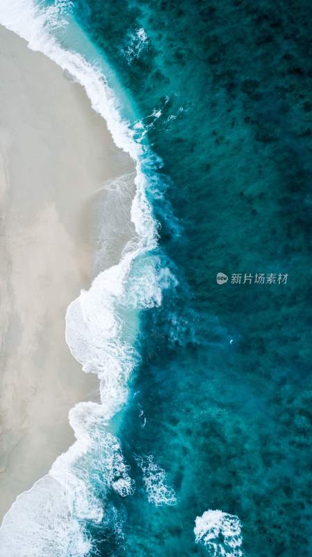 海浪波涛汹涌浪花巨浪浪潮汹涌