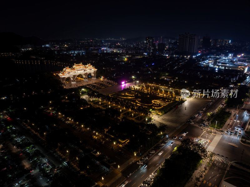 佛山顺德老城公园夜景牌坊航拍