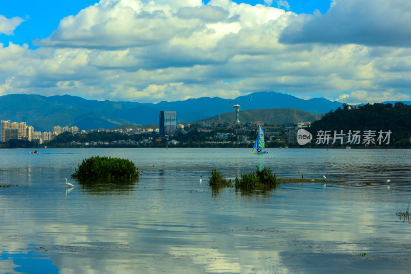 中国云南大理洱海万水千帆帆船赛