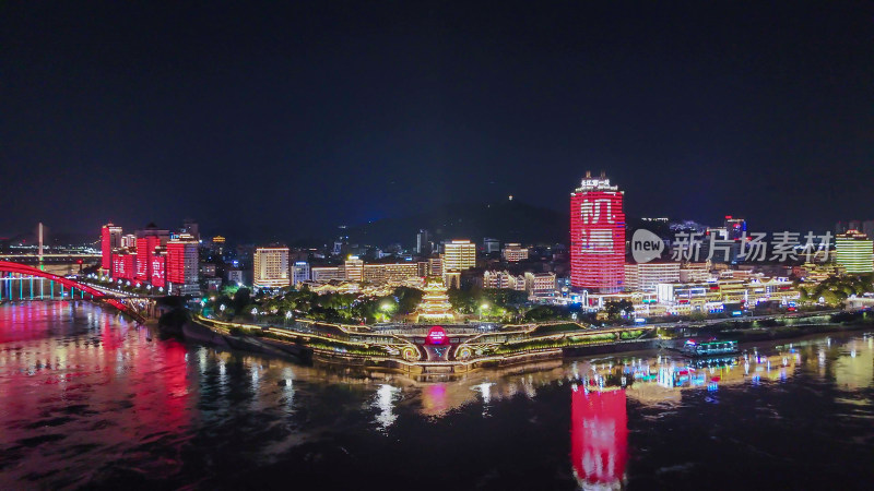 四川宜宾合江门广场夜景