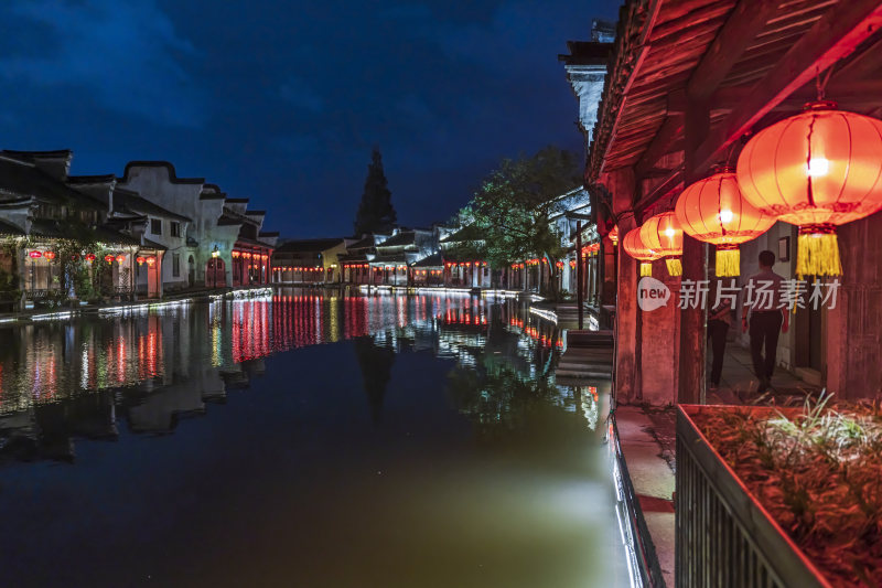 浙江湖州南浔古镇水乡百间楼夜景