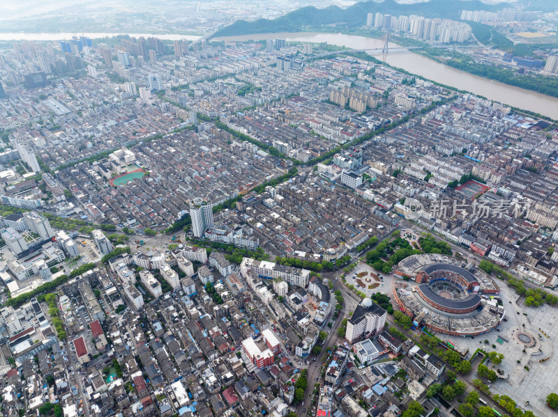 航拍浙江省台州市临海市东湖景区紫阳古街