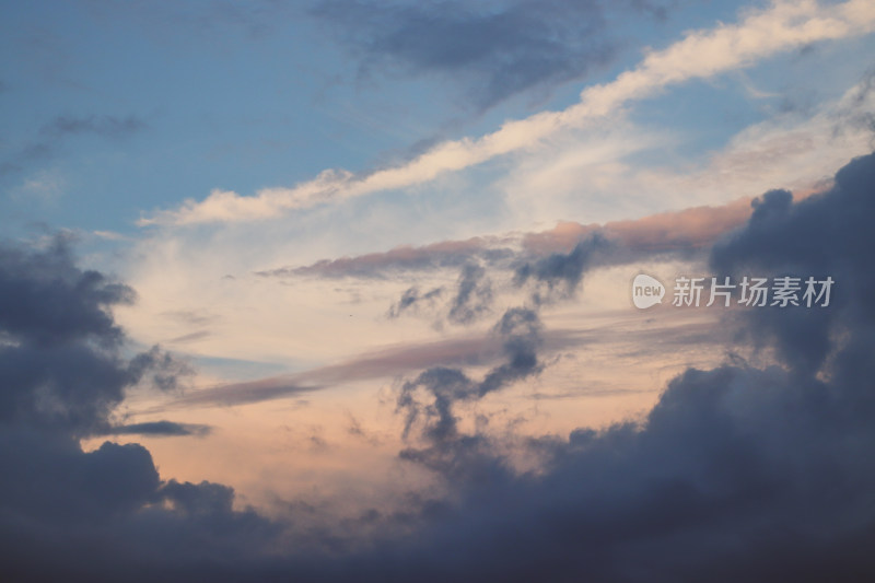 天空晚霞云景