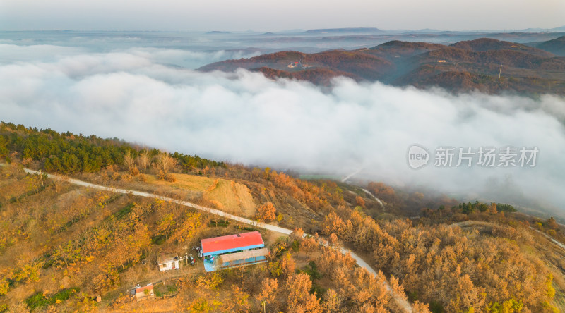 航拍视角山川云雾自然风景