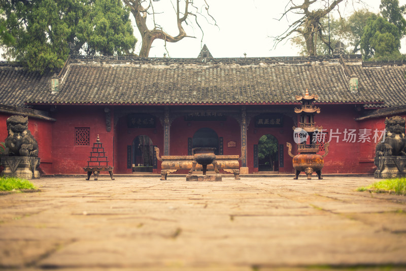 罗江白马关庞统祠