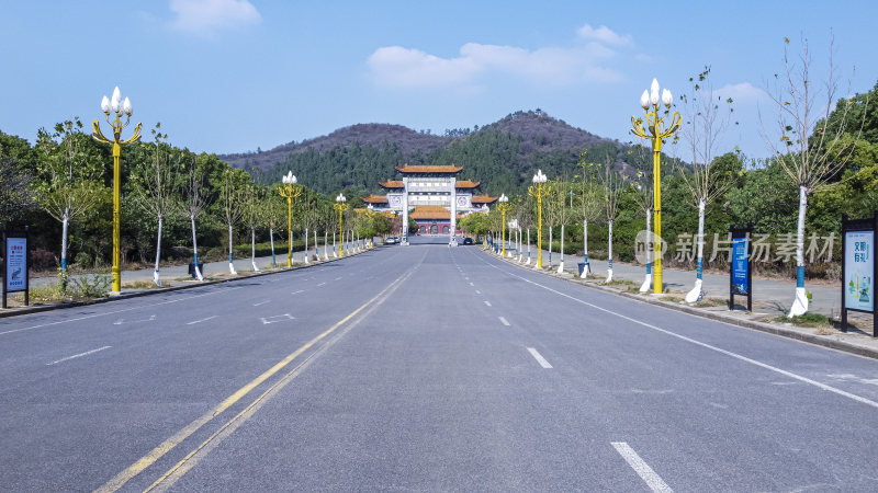 武汉龙泉山风景区龙泉寺航拍