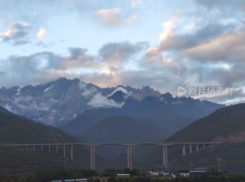 玉龙雪山