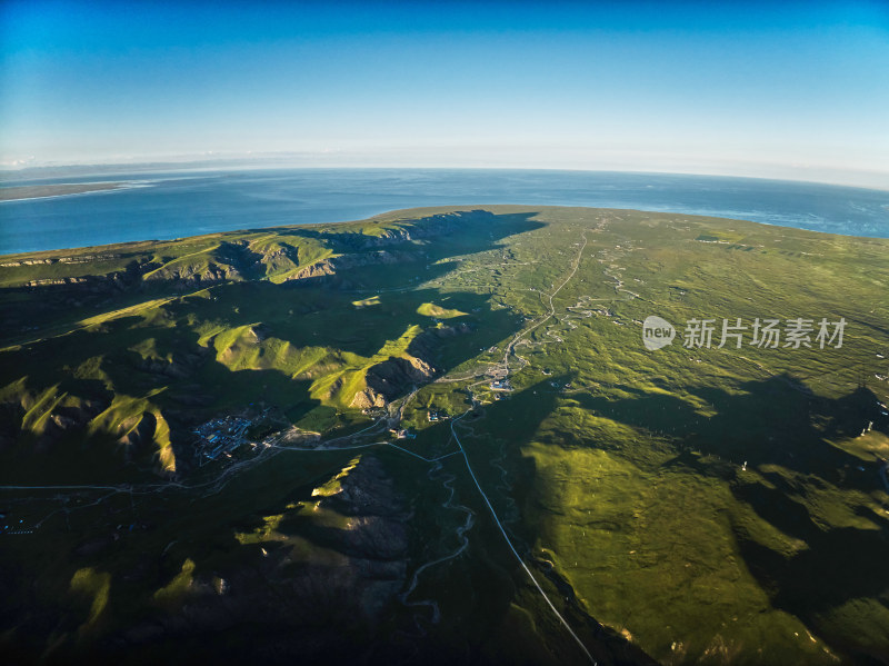 青海湖沿岸美景