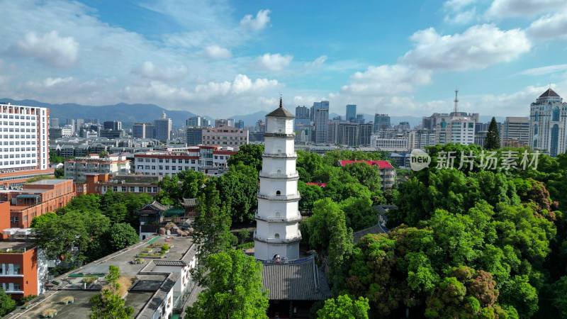 航拍福州定光寺定光塔白塔