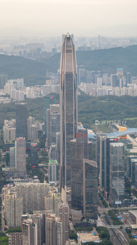 深圳福田CBD大湾区平安大厦夜景蓝调航拍