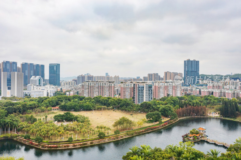 海南省三亚市三亚河两岸城市风光航拍