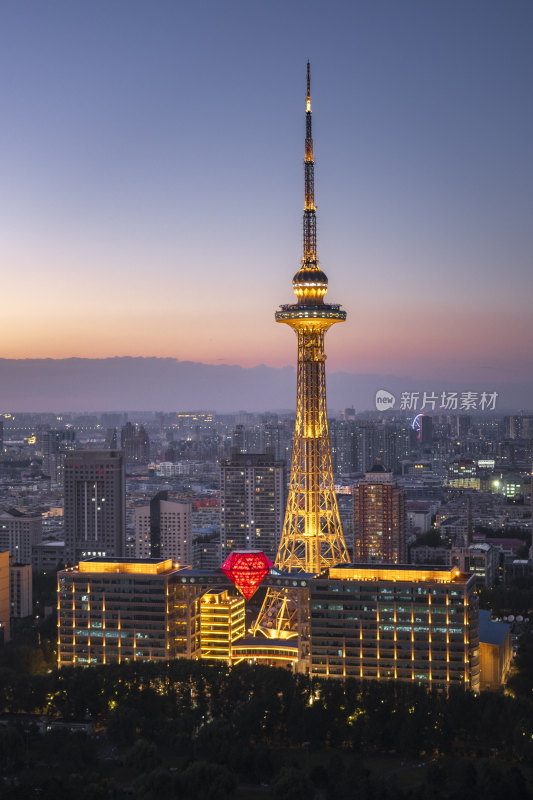 哈尔滨夜景地标性建筑龙塔