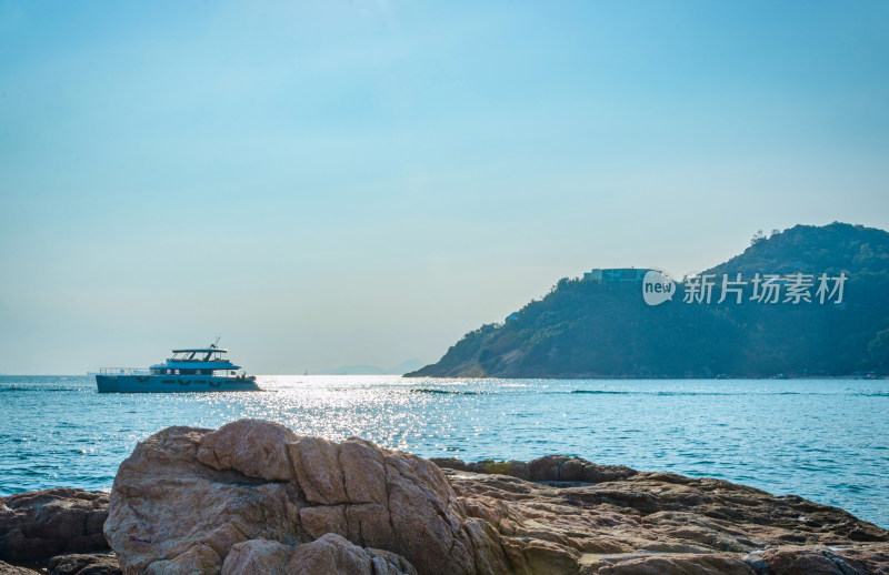 香港赤柱海湾港口海上游轮游船