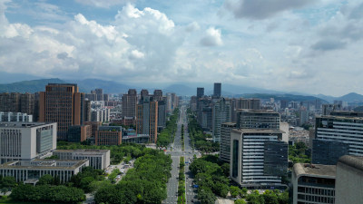 航拍福建龙岩龙岩大道