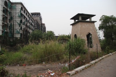 广东东莞：废弃酒店建筑