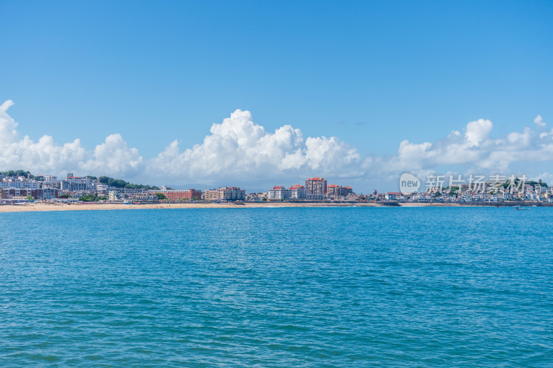 东山岛海滨城市沿海建筑风光