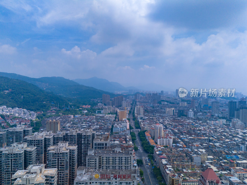 莆田南山城市风光交通航拍图