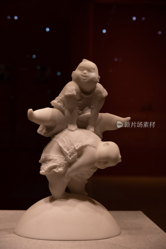 中国工艺美术馆当代工艺美术展雕塑