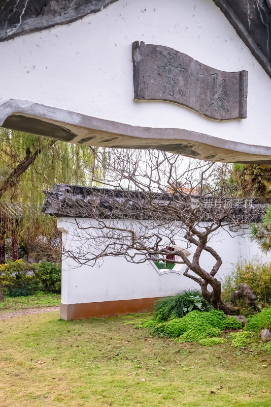 南京钟山风景名胜区明孝陵中的建筑风景