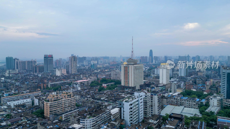 航拍江西南昌城市风光南昌大景