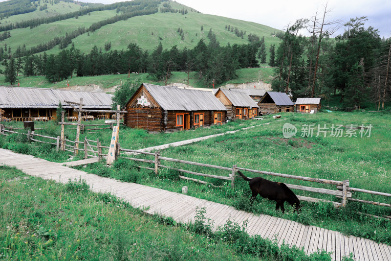 阿勒泰地区喀纳斯木屋