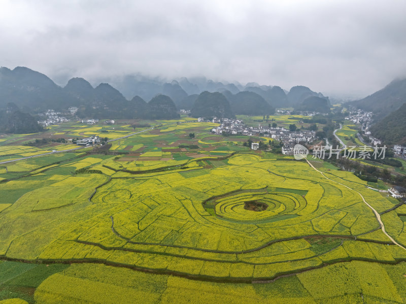 贵州黔西南布依族苗族万峰林油菜花高空航拍