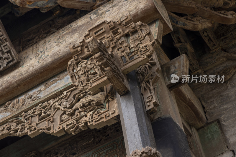 古建筑木雕龙纹细节木雕牛腿山西乔家大院