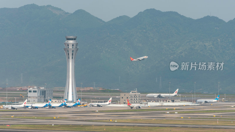 重庆江北国际机场飞机起飞