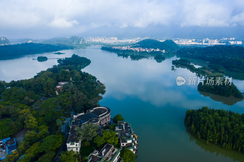 广东肇庆七星岩景区山水湖泊航拍摄影配图