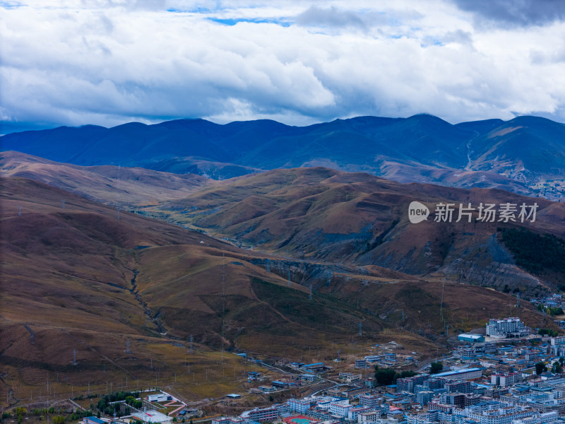 川西理塘格聂自然风景