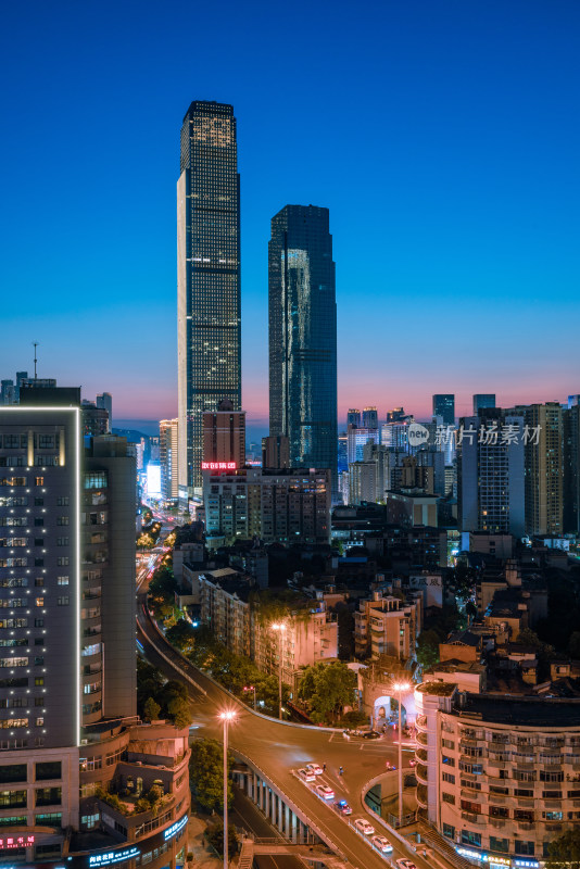 长沙第一高楼九龙仓国金中心IFS城市夜景