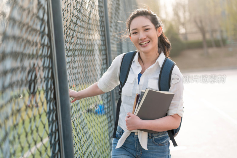 青年女大学生