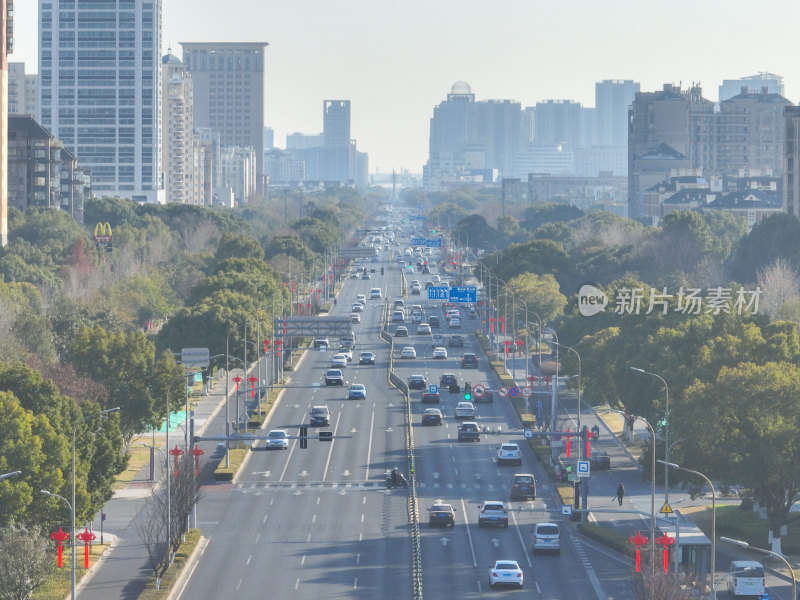 城市里的新春氛围