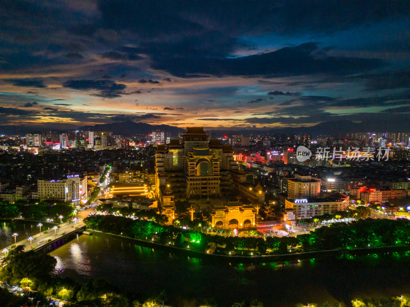 广西玉林云天文化城夜景航拍图