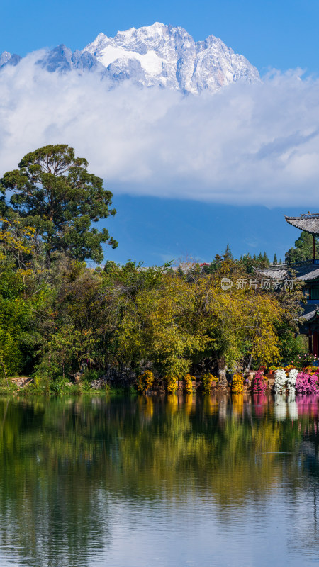 丽江古城黑龙潭景