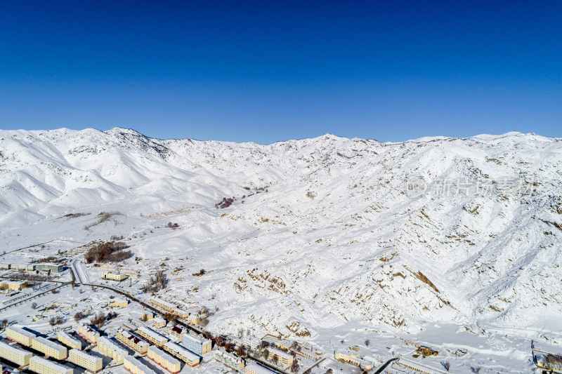 新疆冬季雪景航拍