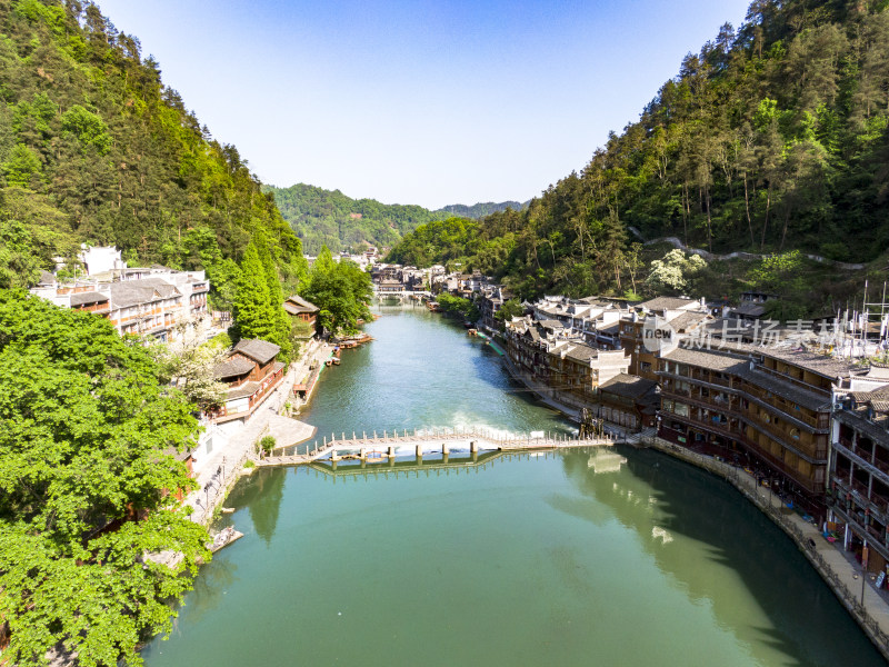 中国著名旅游景点湖南湘西凤凰古城航拍