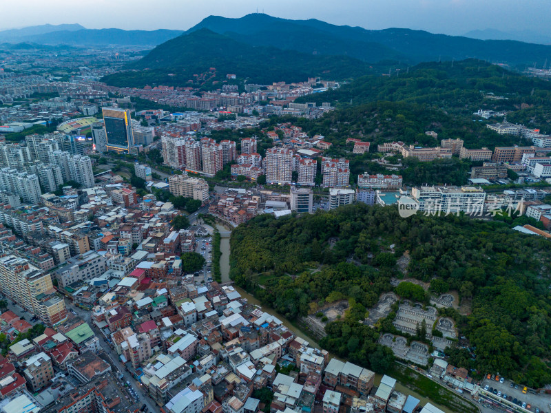 福建泉州城市大景航拍图