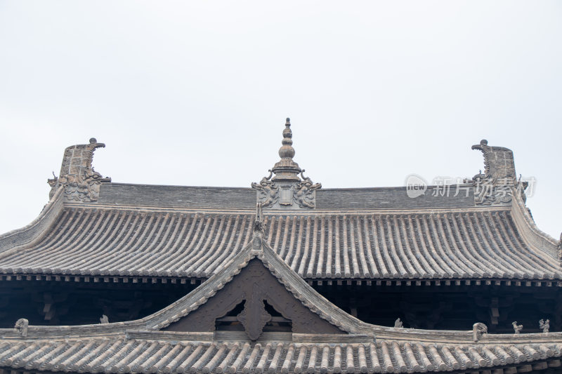 山西大同华严寺屋顶装饰