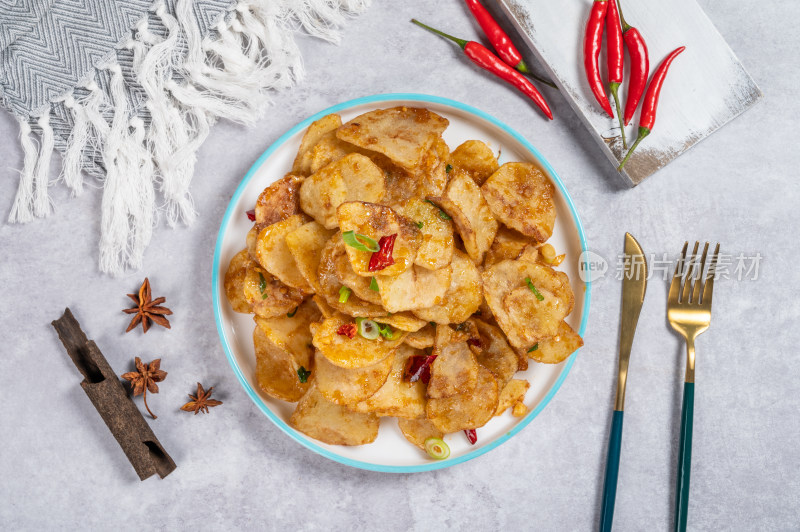 中餐菜品干锅土豆片