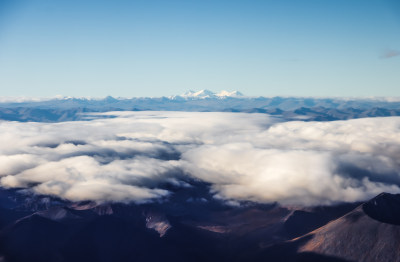 空中飞机俯拍西藏山脉山河自然风景