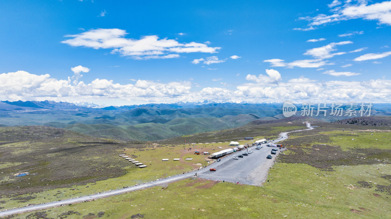 四川西部甘孜新都桥镇附近的鱼子西景区风景