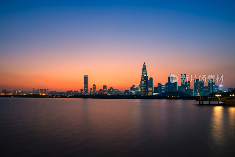 深圳湾后海CBD天际线夜景